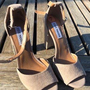 Steve Madden stacked heels